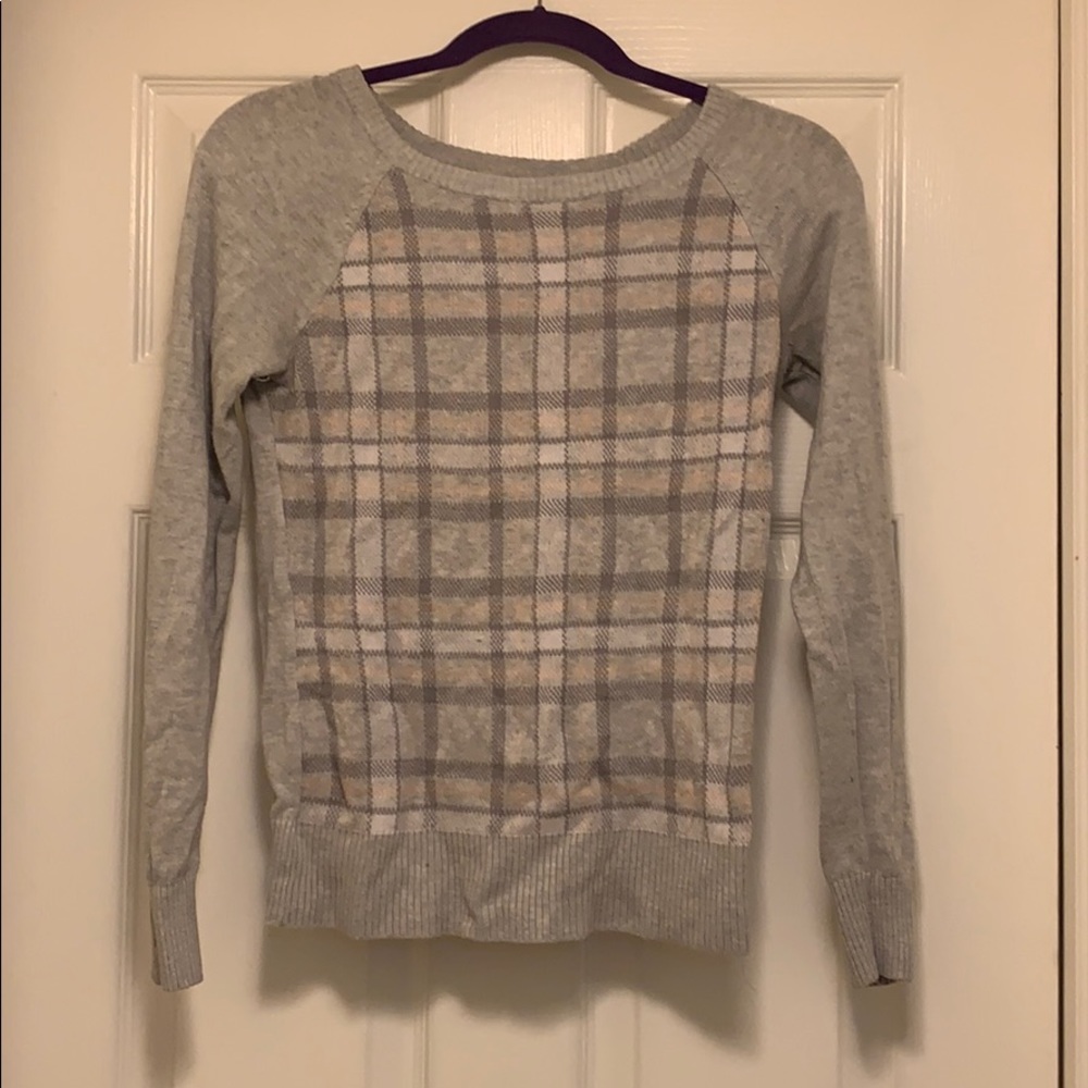 Gray sweater